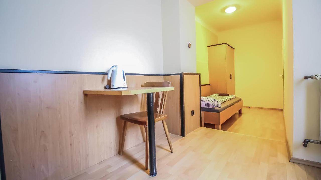 Deluxe Apartment 5P Bs Вена Экстерьер фото
